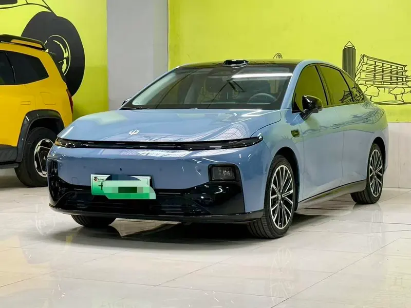Leapmotor B01, 2025