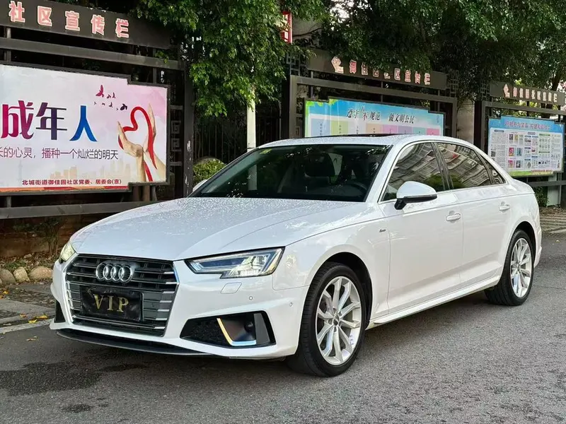 Audi A4L, 2019