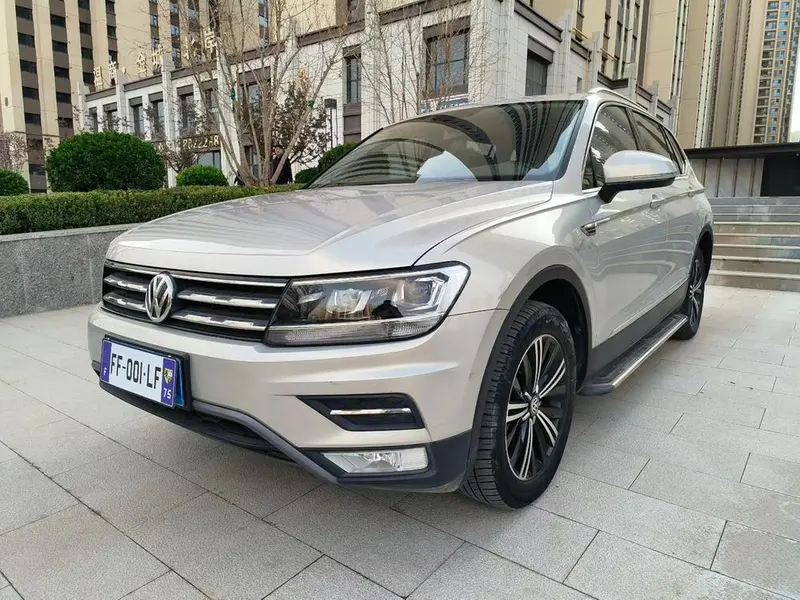 Volkswagen Tiguan L, 2018