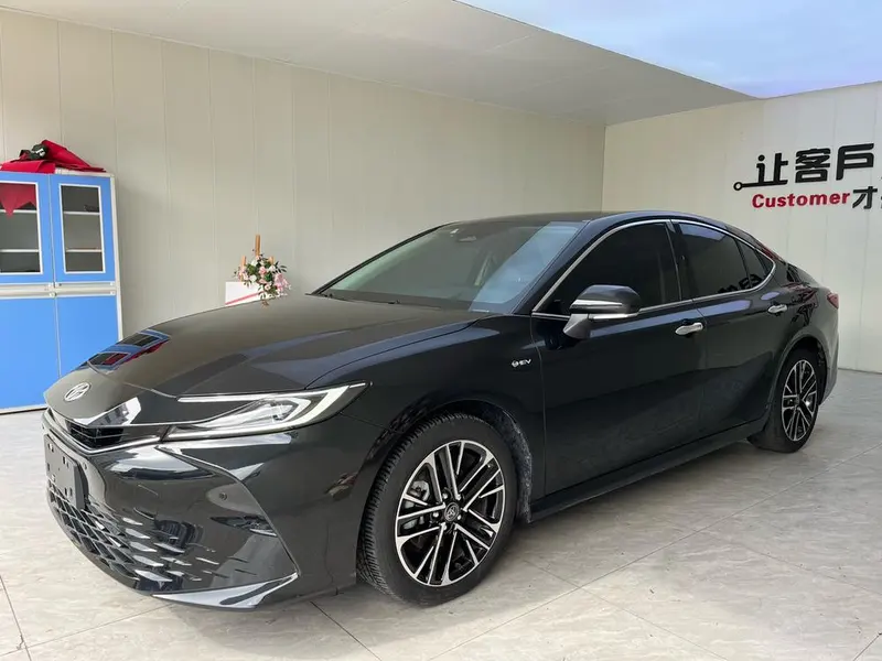 Toyota Camry, 2024