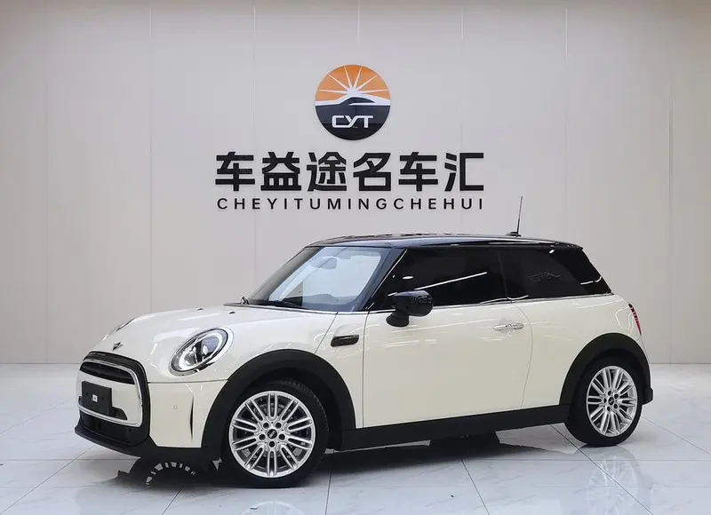 MINI MINI, 2022