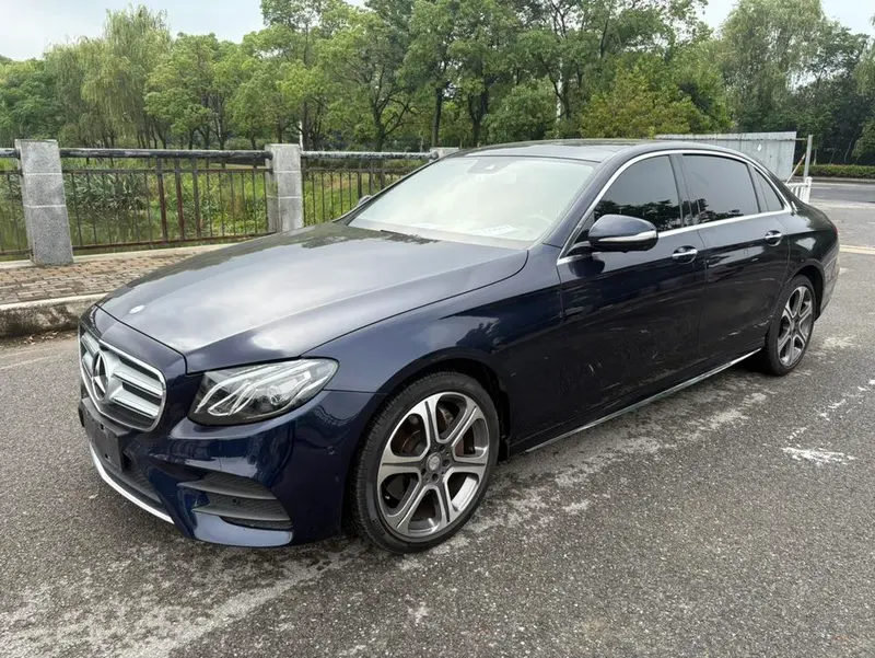 Mercedes-Benz E-Class, 2017