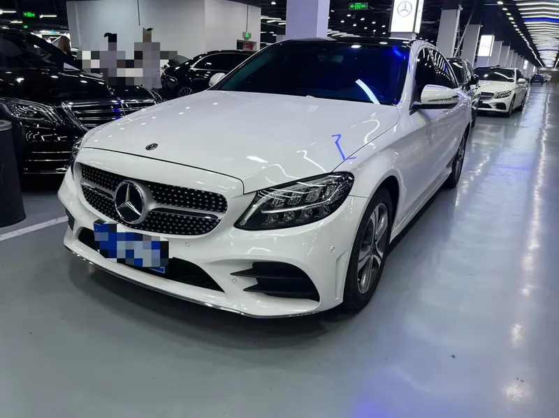Mercedes-Benz C-Class, 2020