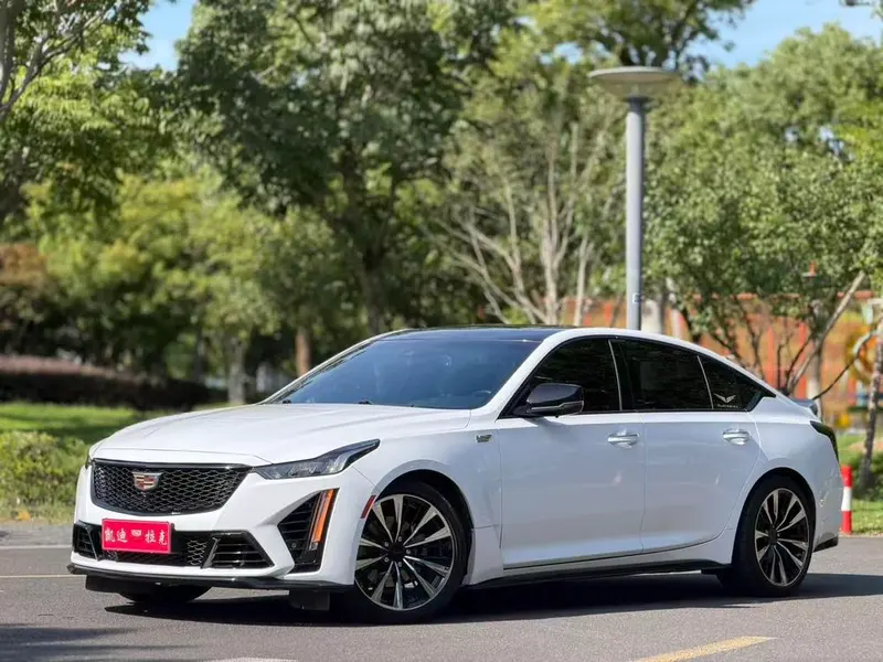 Cadillac CT5, 2022