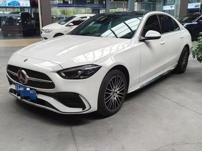 Mercedes-Benz C-Class, 2022