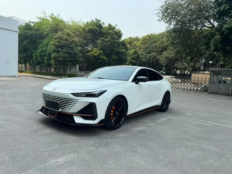Changan UNI-V, 2022