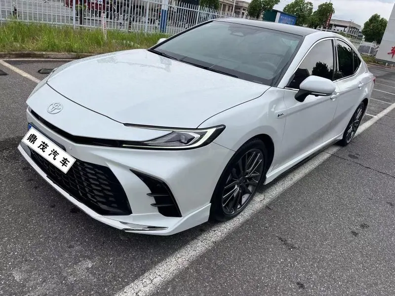 Toyota Camry, 2024