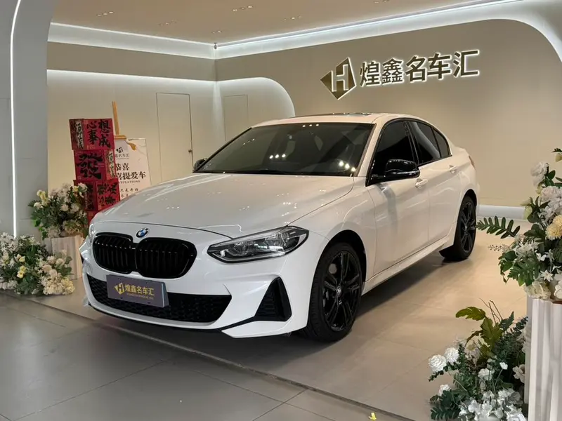 BMW 1-Series, 2021