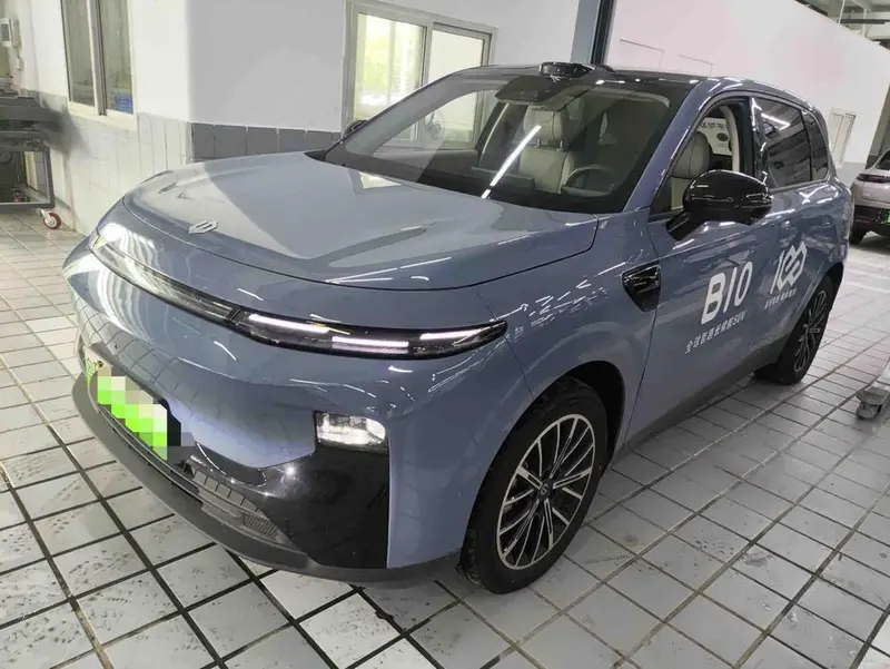 Leapmotor B10, 2025