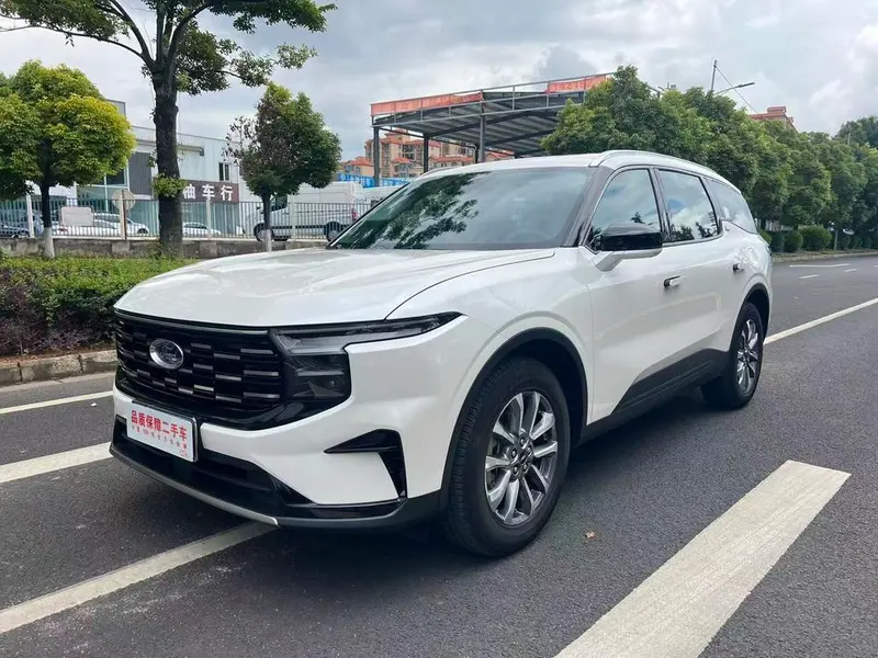 Ford Edge, 2025