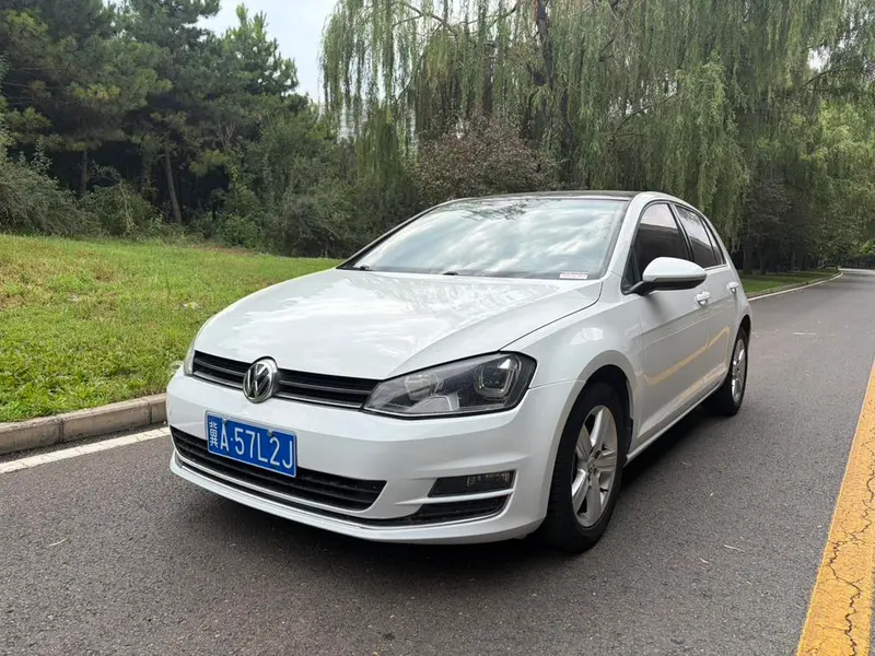 Volkswagen Golf, 2015