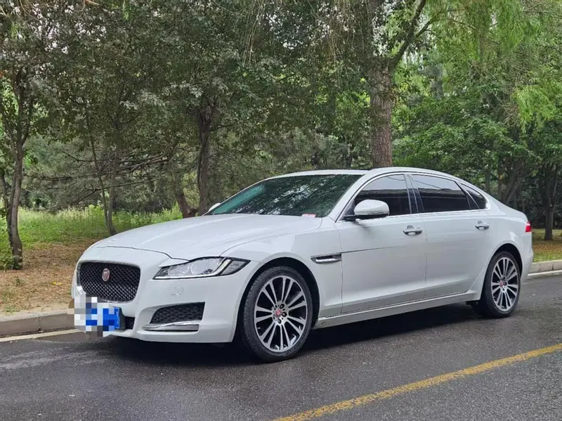 Jaguar XFL, 2017