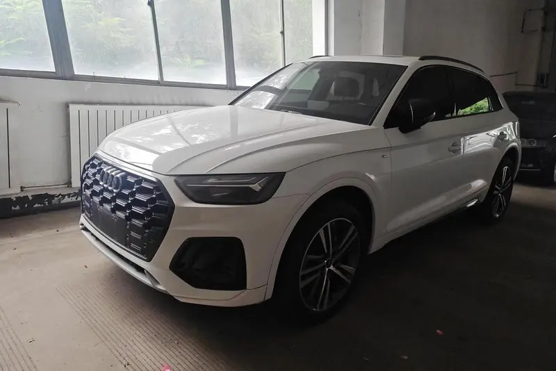 Audi Q5L, 2023