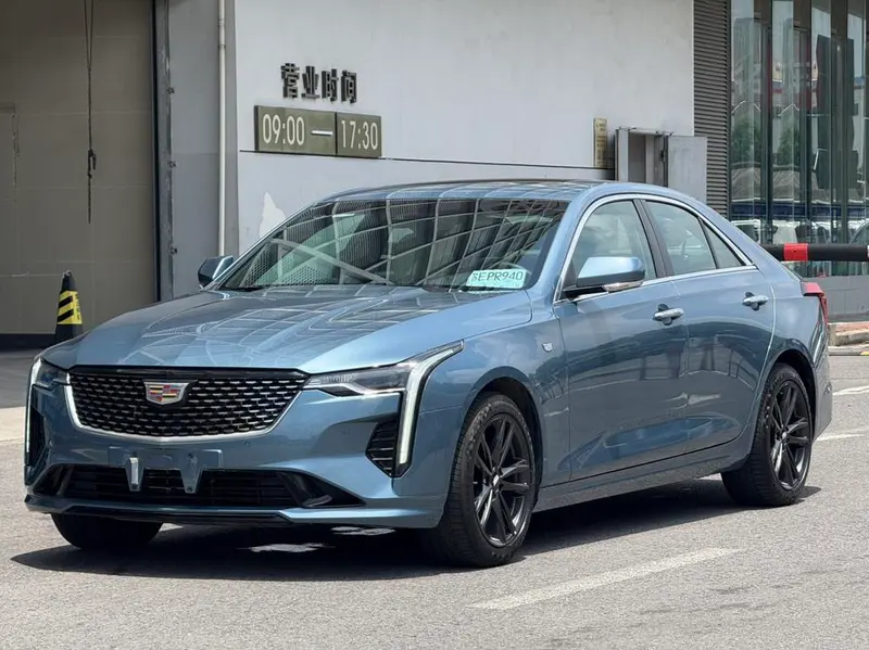 Cadillac CT4, 2023