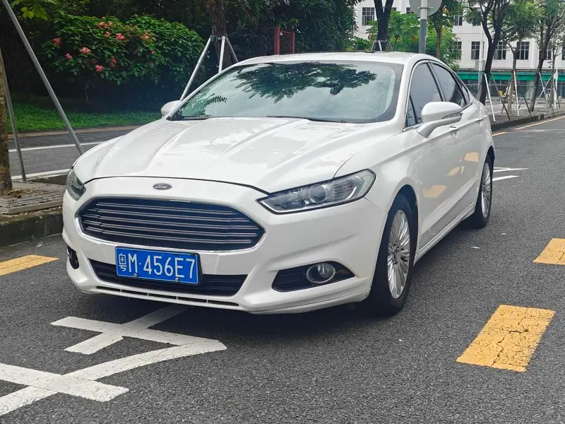 Ford Mondeo, 2013