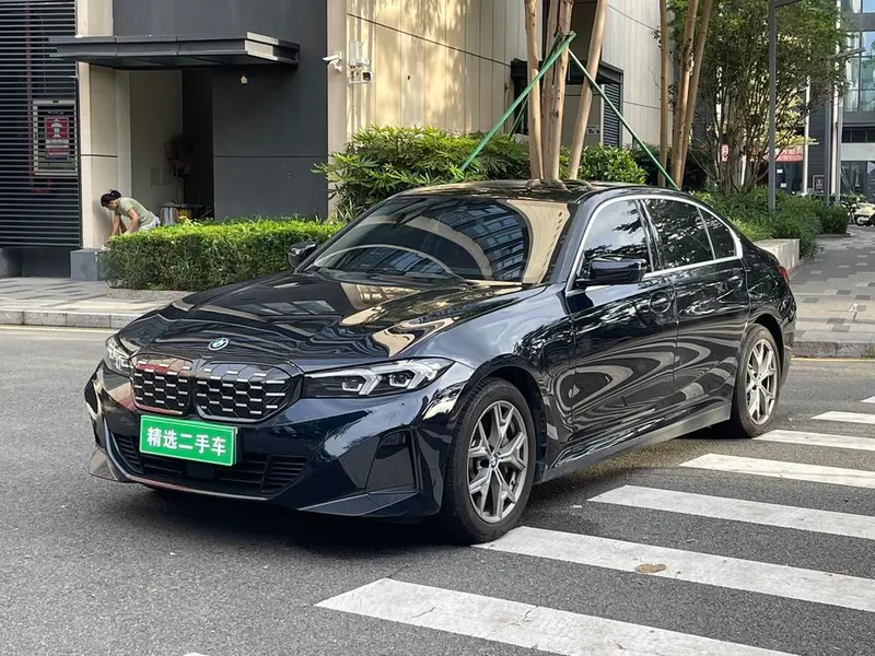 BMW i3, 2025