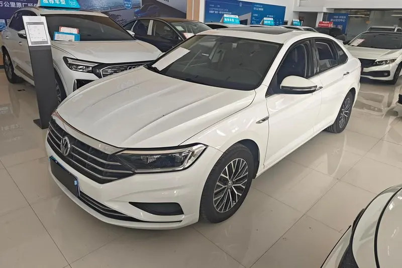 Volkswagen Sagitar, 2020