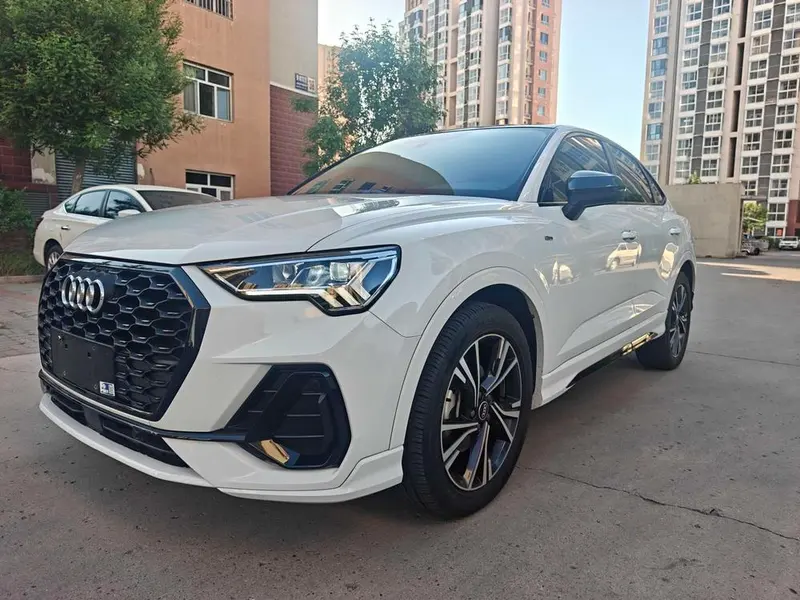 Audi Q3 Sportback, 2022
