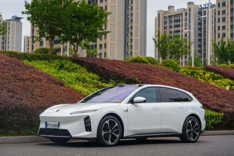 NIO ET5T, 2025
