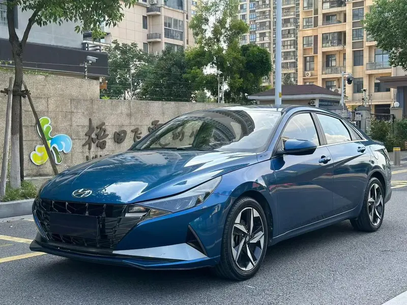 Hyundai Elantra, 2021