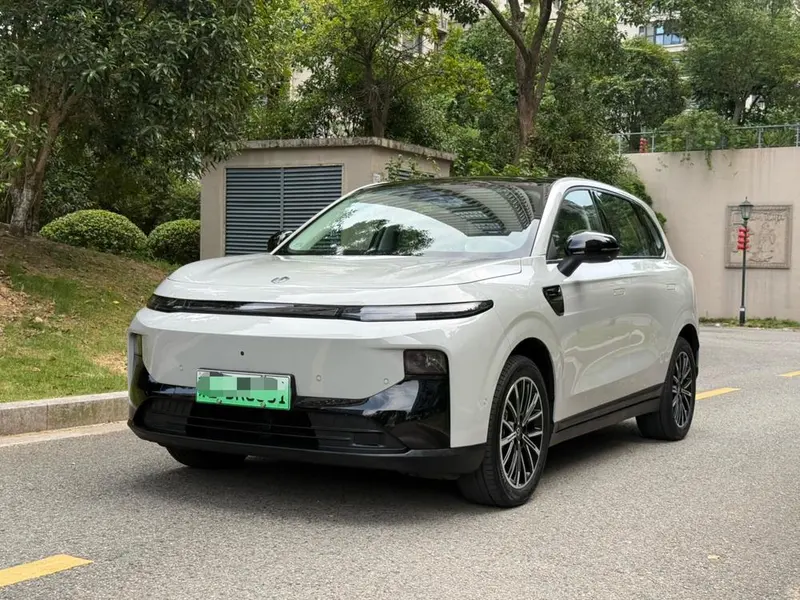 Leapmotor B10, 2025