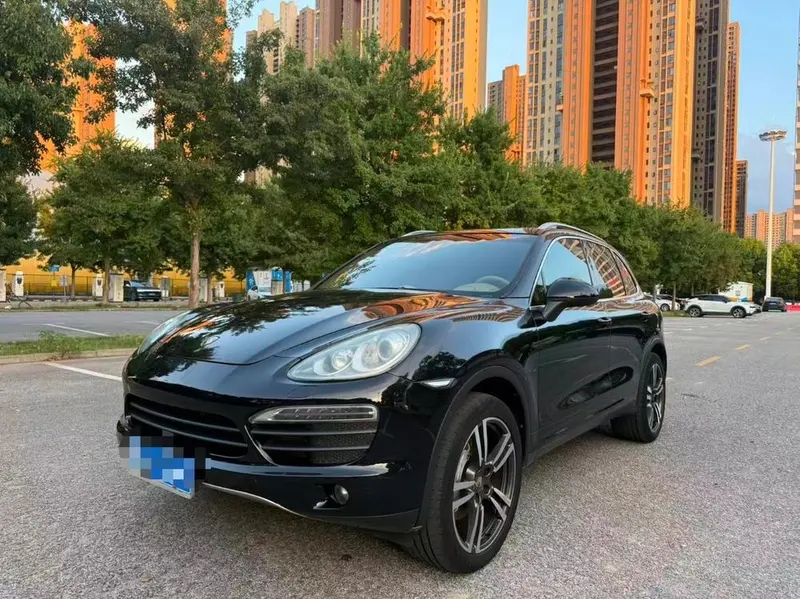 Porsche Cayenne, 2011