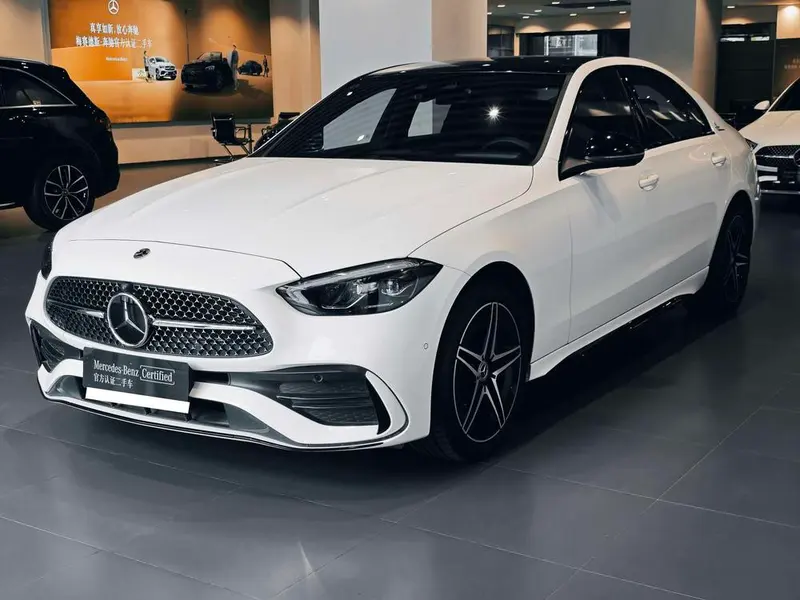 Mercedes-Benz C-Class, 2025