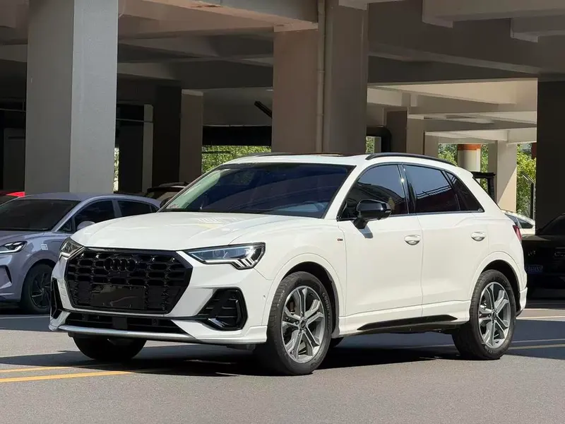 Audi Q3, 2023