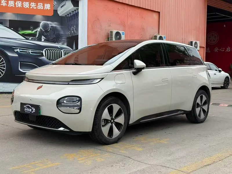 Baojun Yunduo, 2023