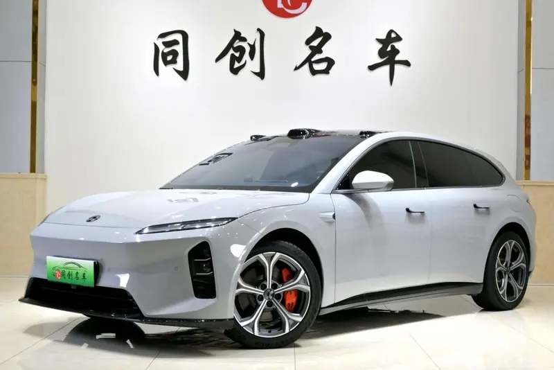 NIO ET5T, 2025