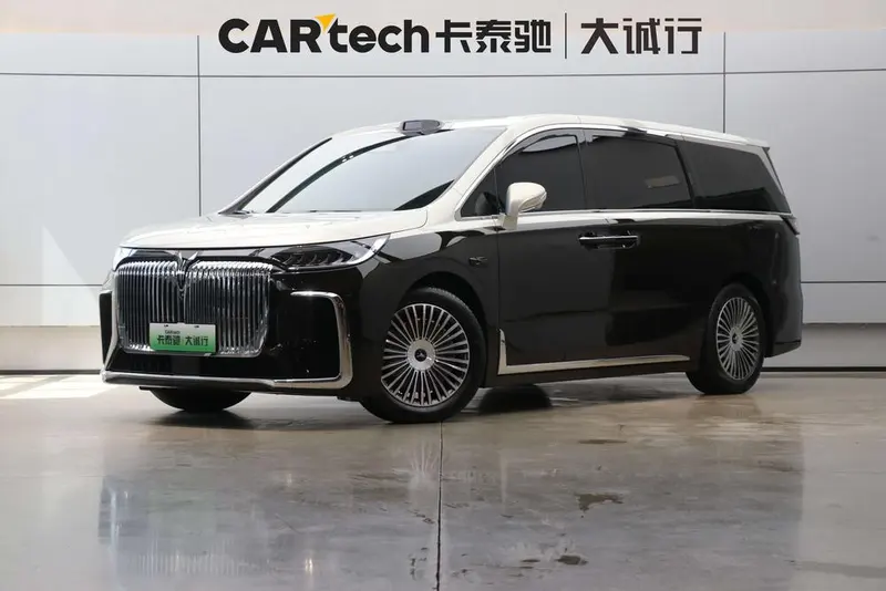 Voyah Dreamer PHEV, 2025