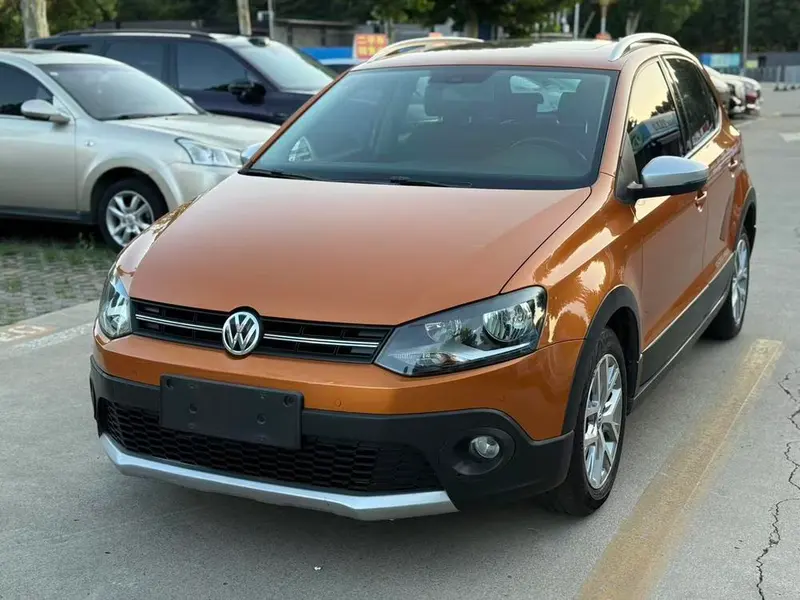 Volkswagen Polo, 2014