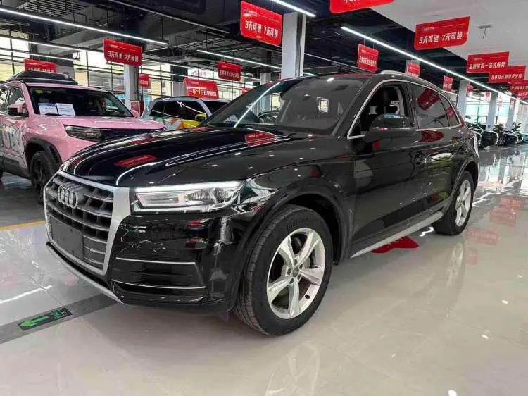 Audi Q5L, 2018