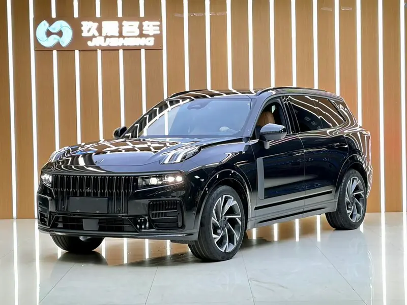 Lynk & Co 09, 2021