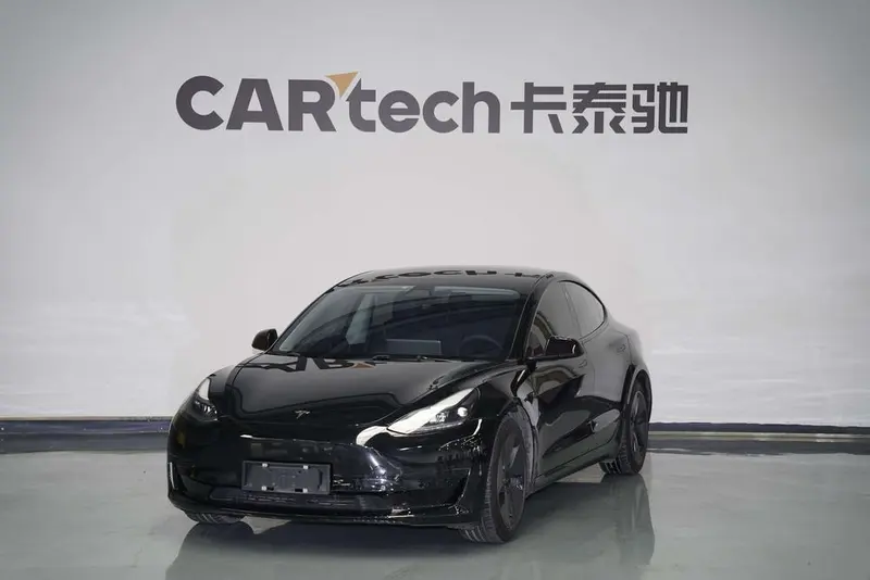 Tesla Model 3, 2021