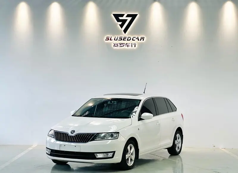 Skoda Rapid Spaceback, 2016