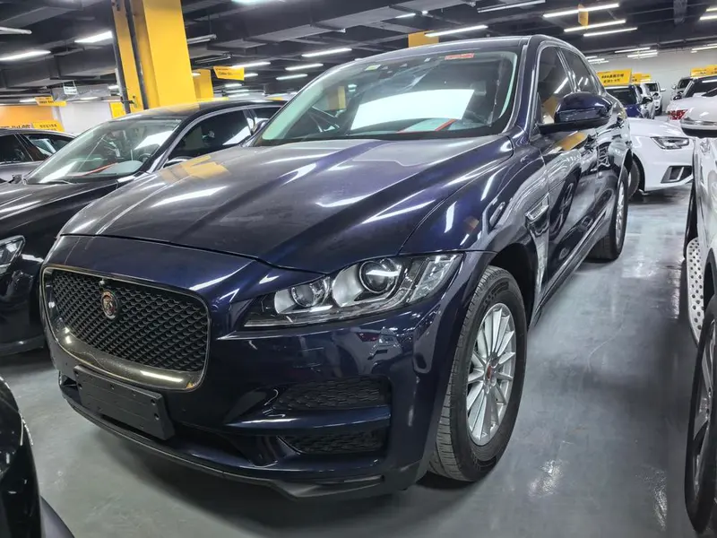 Jaguar F-PACE, 2018