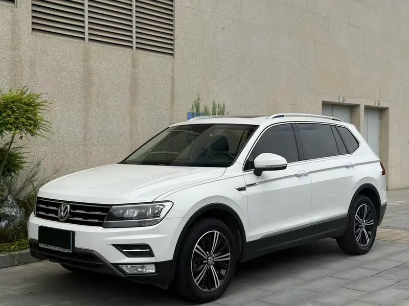 Volkswagen Tiguan L, 2020