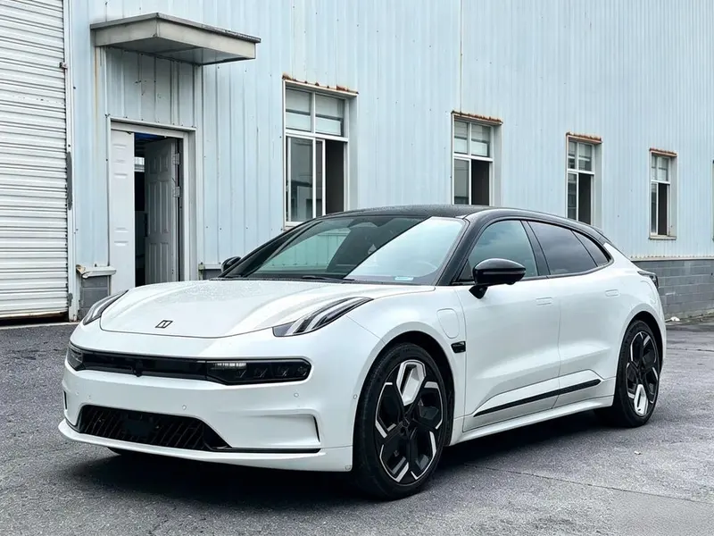 Zeekr 001, 2022