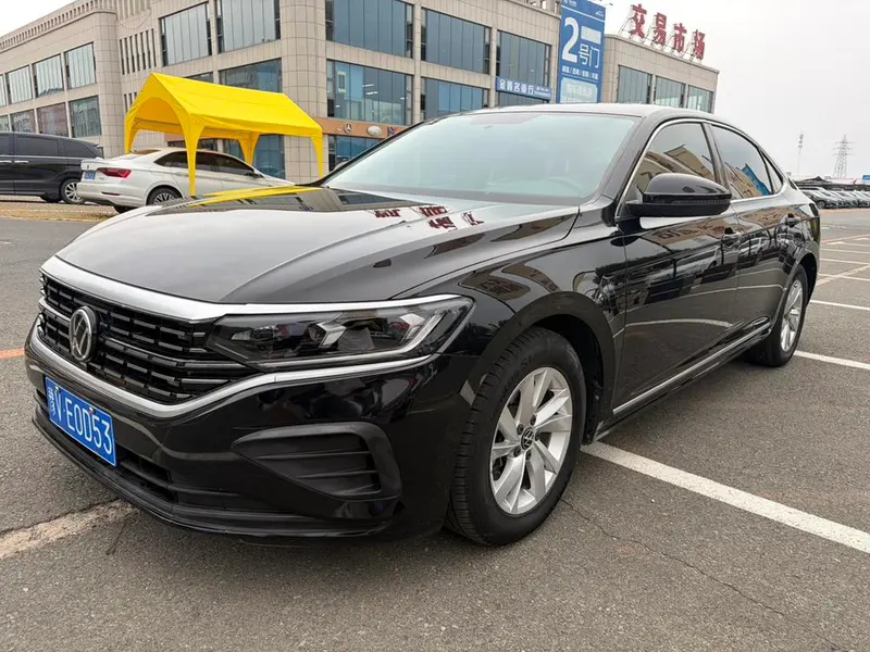 Volkswagen Passat, 2023