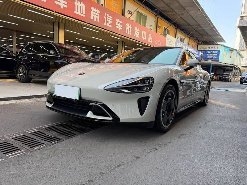 Xiaomi SU7, 2024