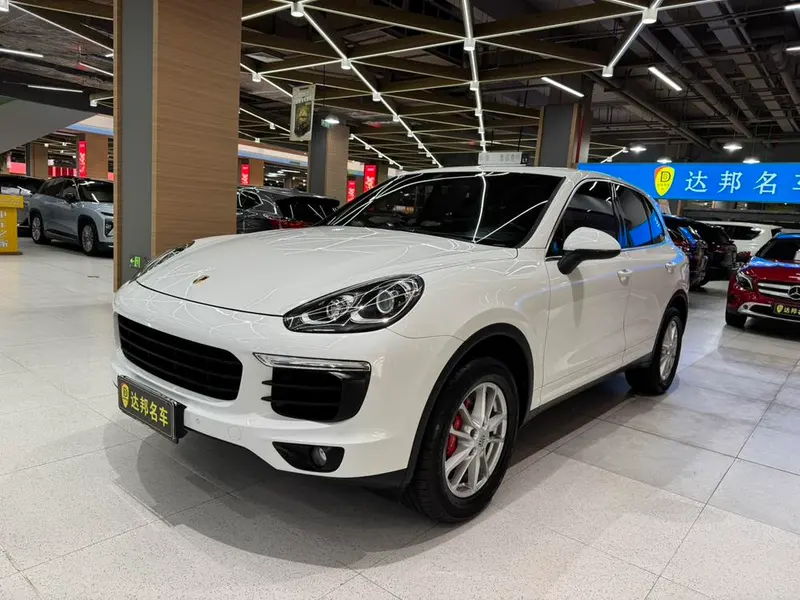Porsche Cayenne, 2015