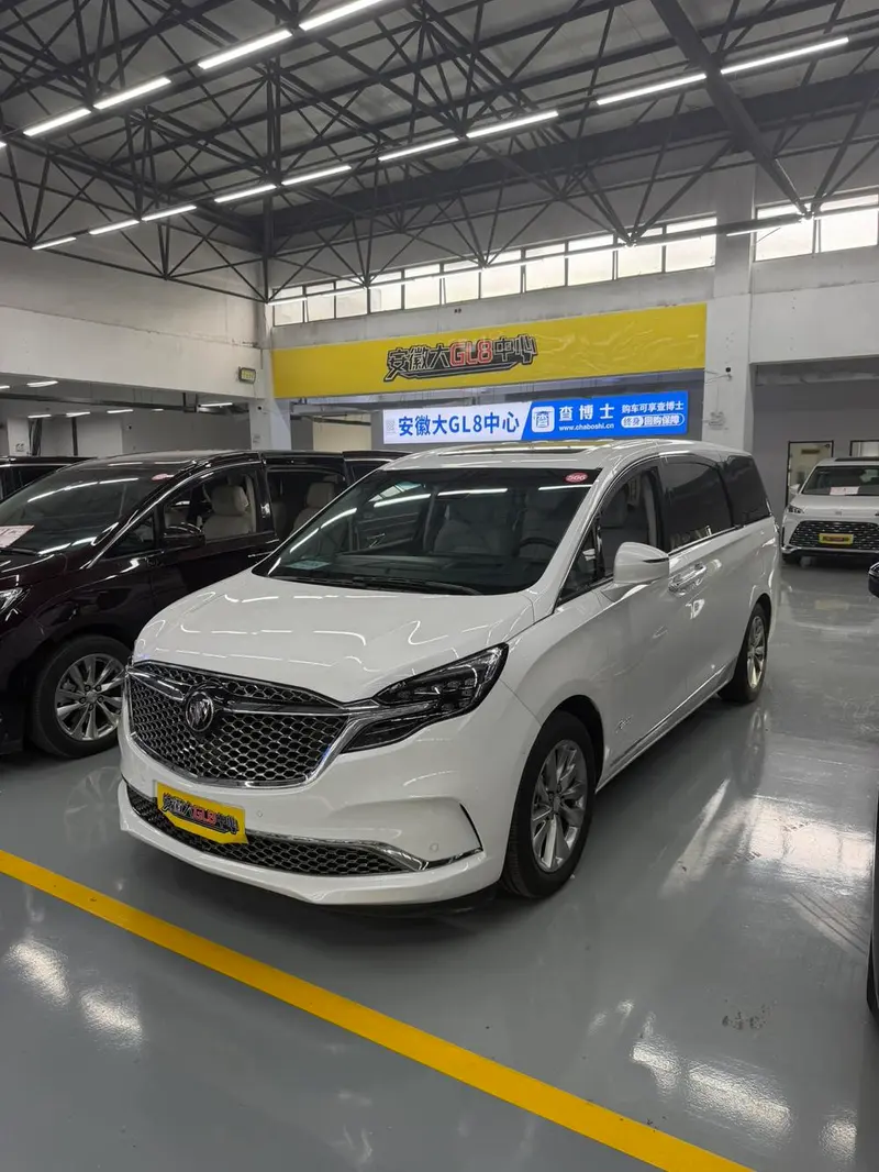 Buick GL8, 2022