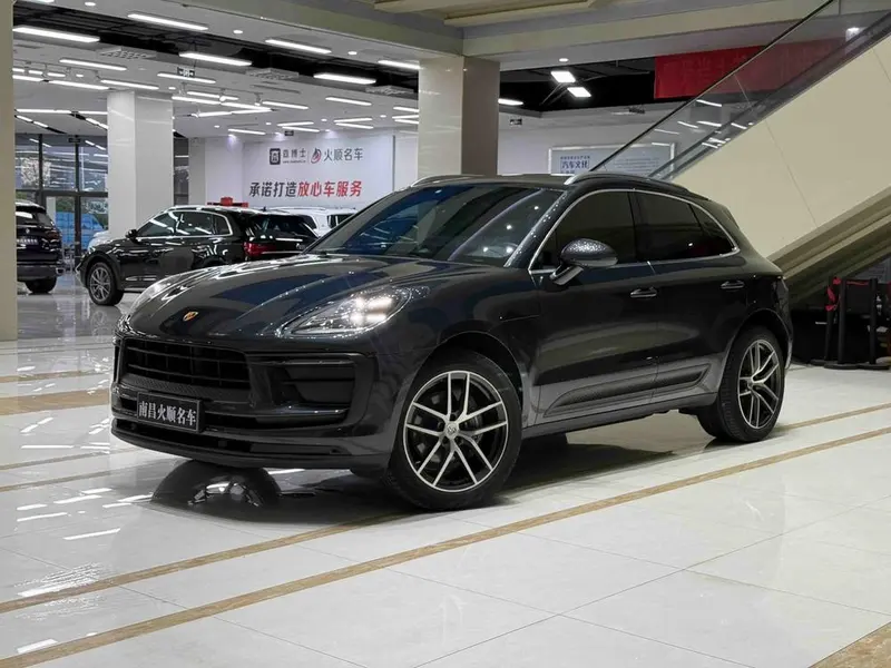 Porsche Macan, 2023