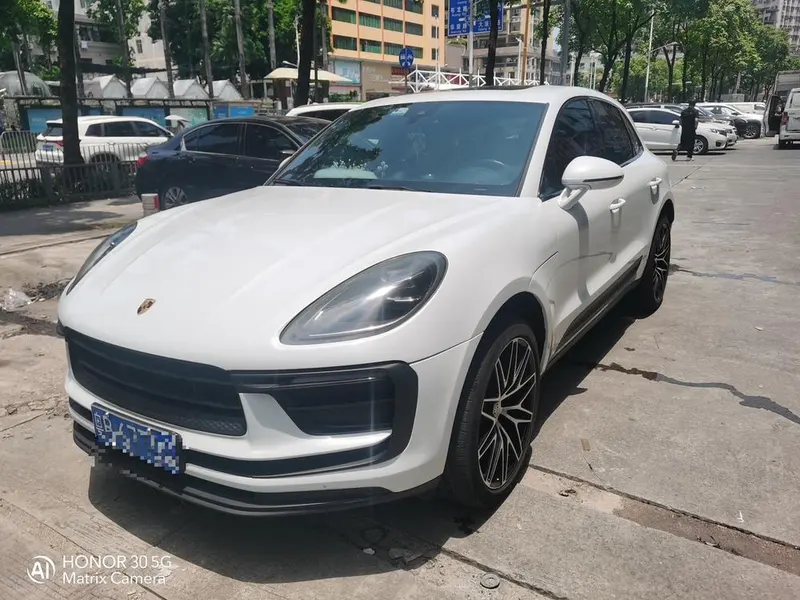 Porsche Macan, 2022