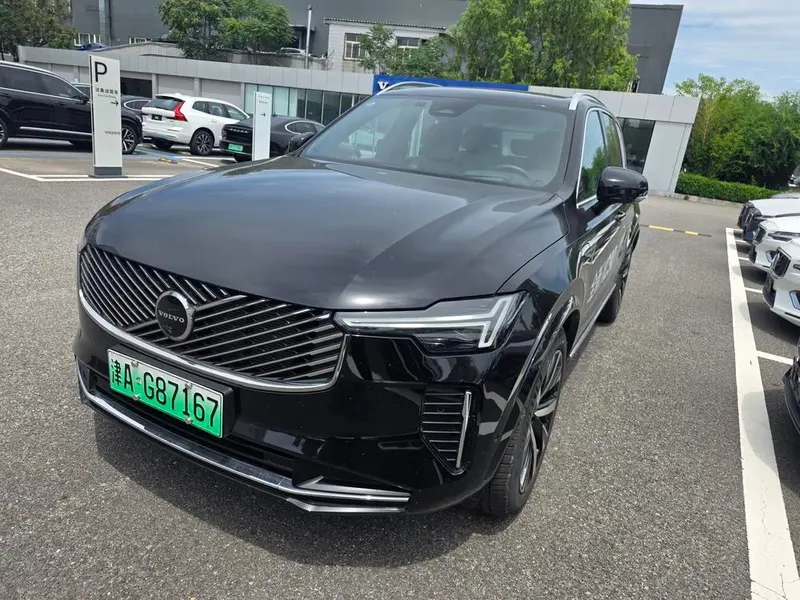 Volvo XC90 PHEV, 2025