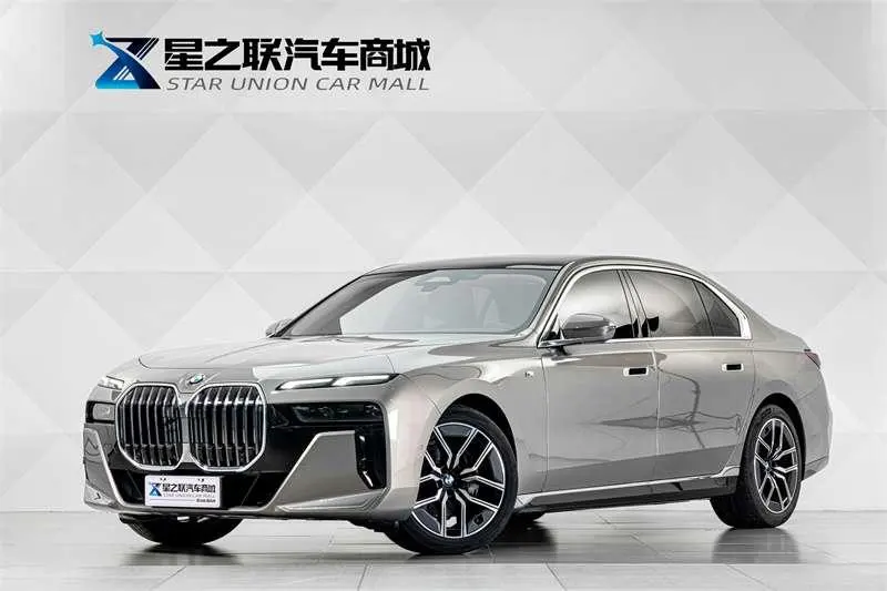 BMW 7-Series, 2023