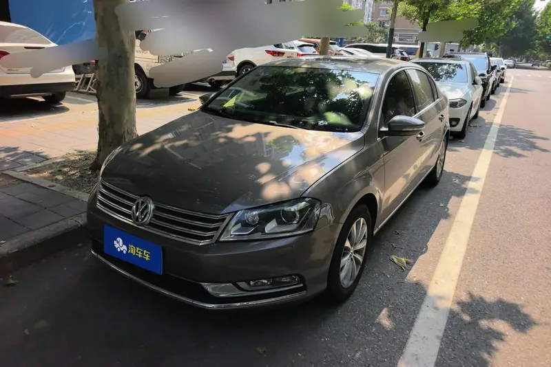 Volkswagen Magotan, 2012