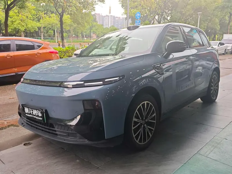 Leapmotor B10, 2025
