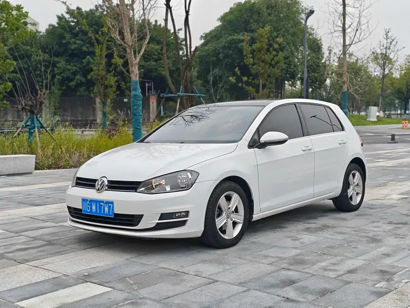 Volkswagen Golf, 2014